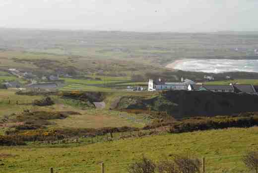 The visitor centre from the cliff walk - the grass roof makes it blend into the landscape