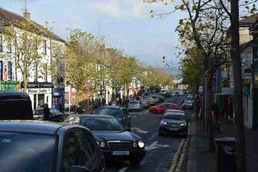 Looking east along the High Street