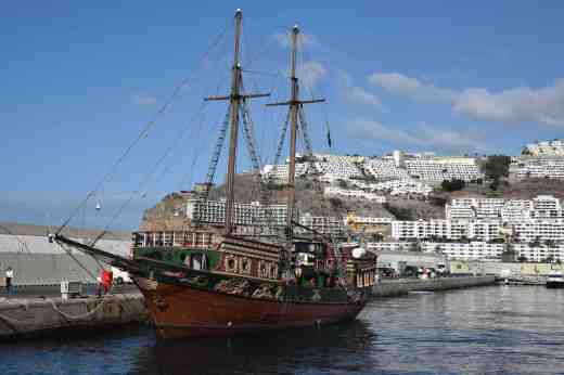 A party pirate ship!