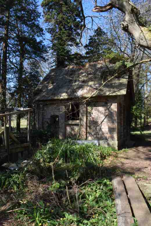 The Castle was one of the earliest houses to have electricity and it was produced by a generator at the bottom of the garden, powered by the river Derry, which joins the Slaney north of Bunclody.